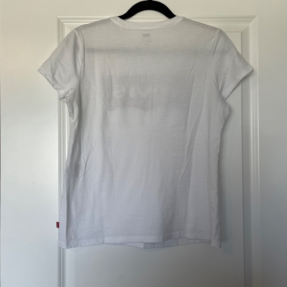 Women’s White Levi’s Logo T-Shirt Size Small - Picture 4 of 6